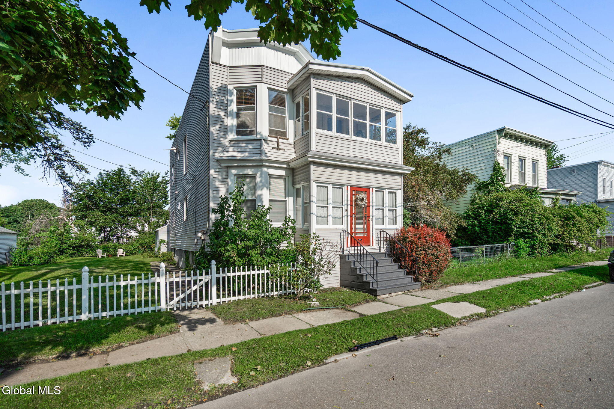 1627 9th Avenue Watervliet NY 12189