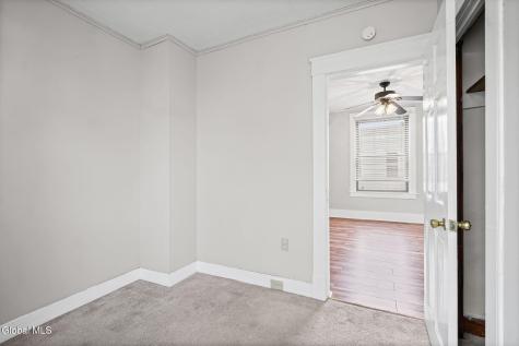 1627 9th Avenue Watervliet NY 12189