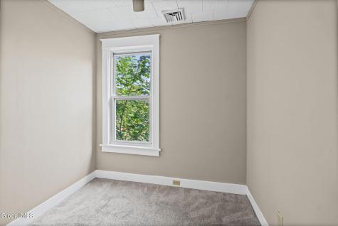 1627 9th Avenue Watervliet NY 12189