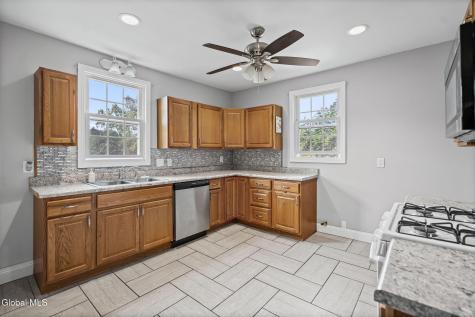 1627 9th Avenue Watervliet NY 12189