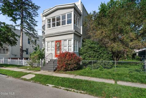 1627 9th Avenue Watervliet NY 12189