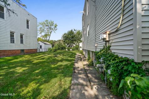 1627 9th Avenue Watervliet NY 12189