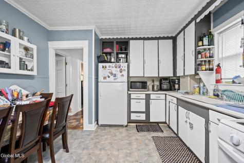 1627 9th Avenue Watervliet NY 12189