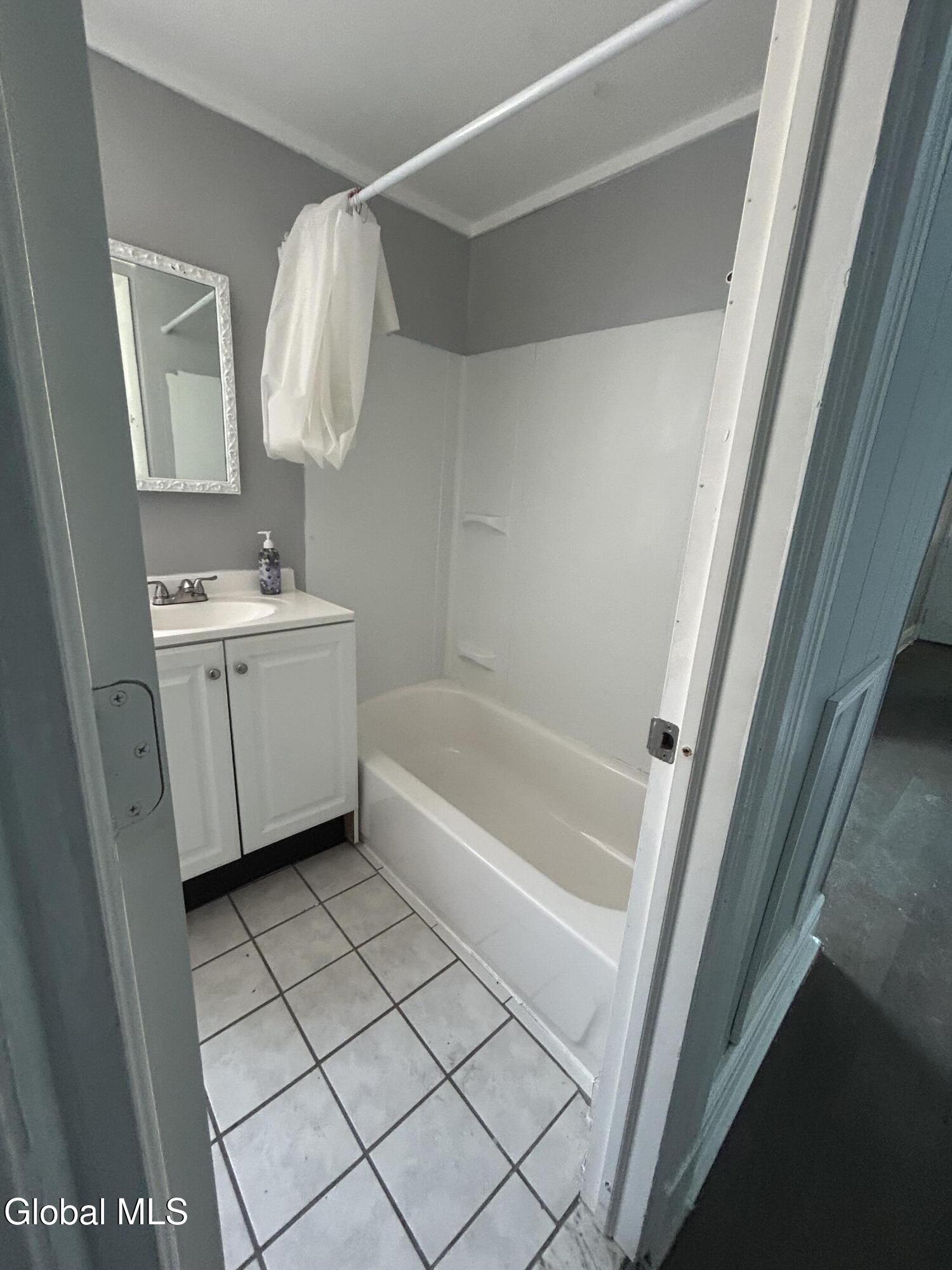 472 Hudson Avenue Albany NY 12203
