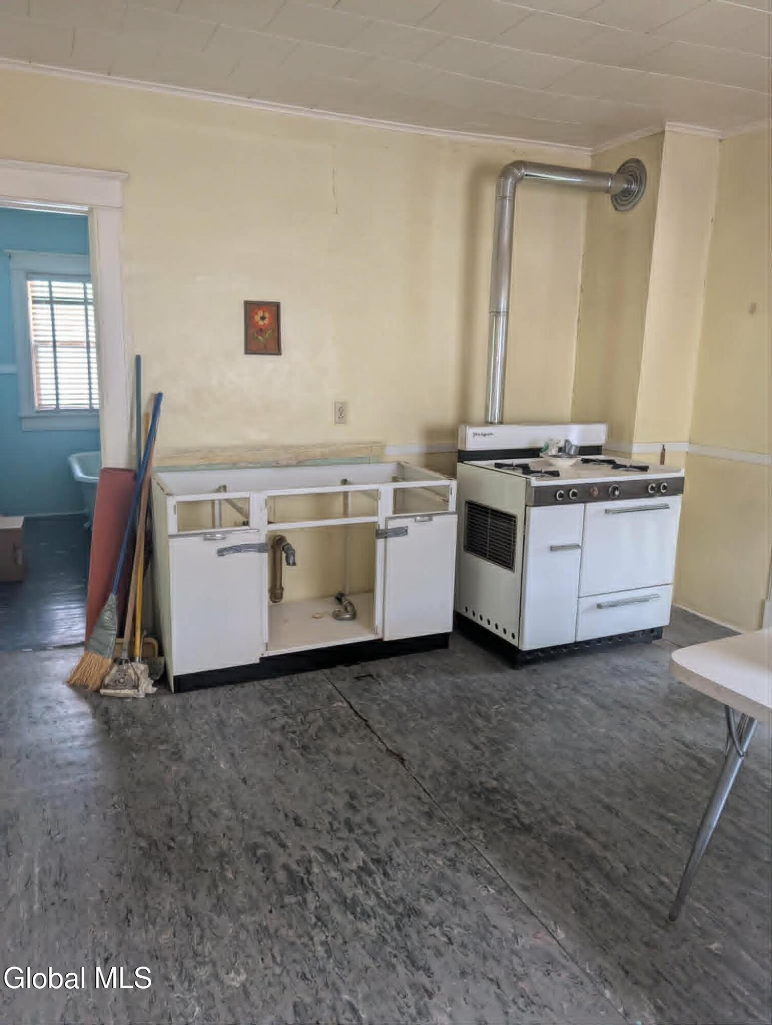76-78 Brookside Ave Avenue Amsterdam NY 12010