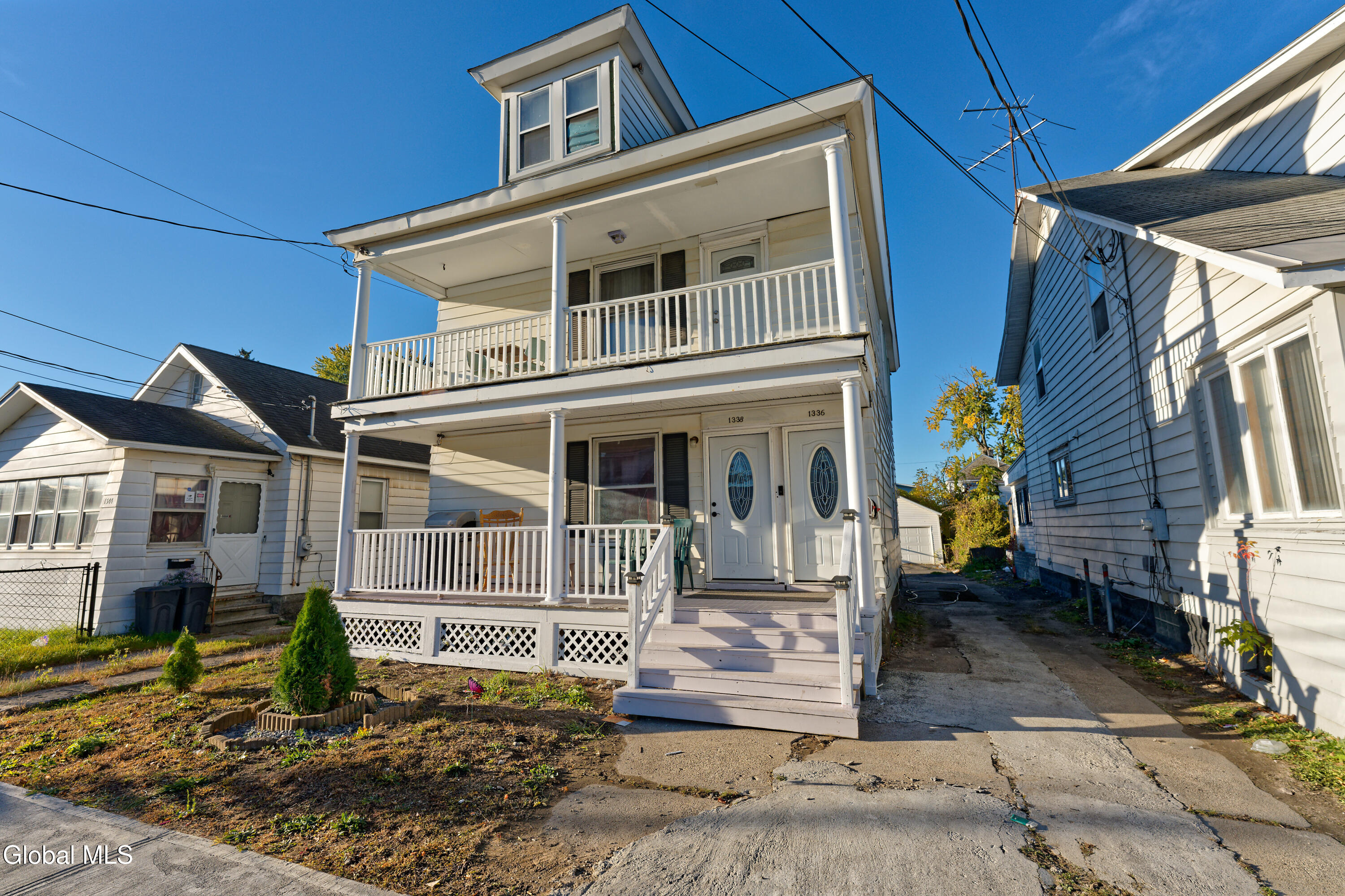 1336 Santa Fe Street Schenectady NY 12303