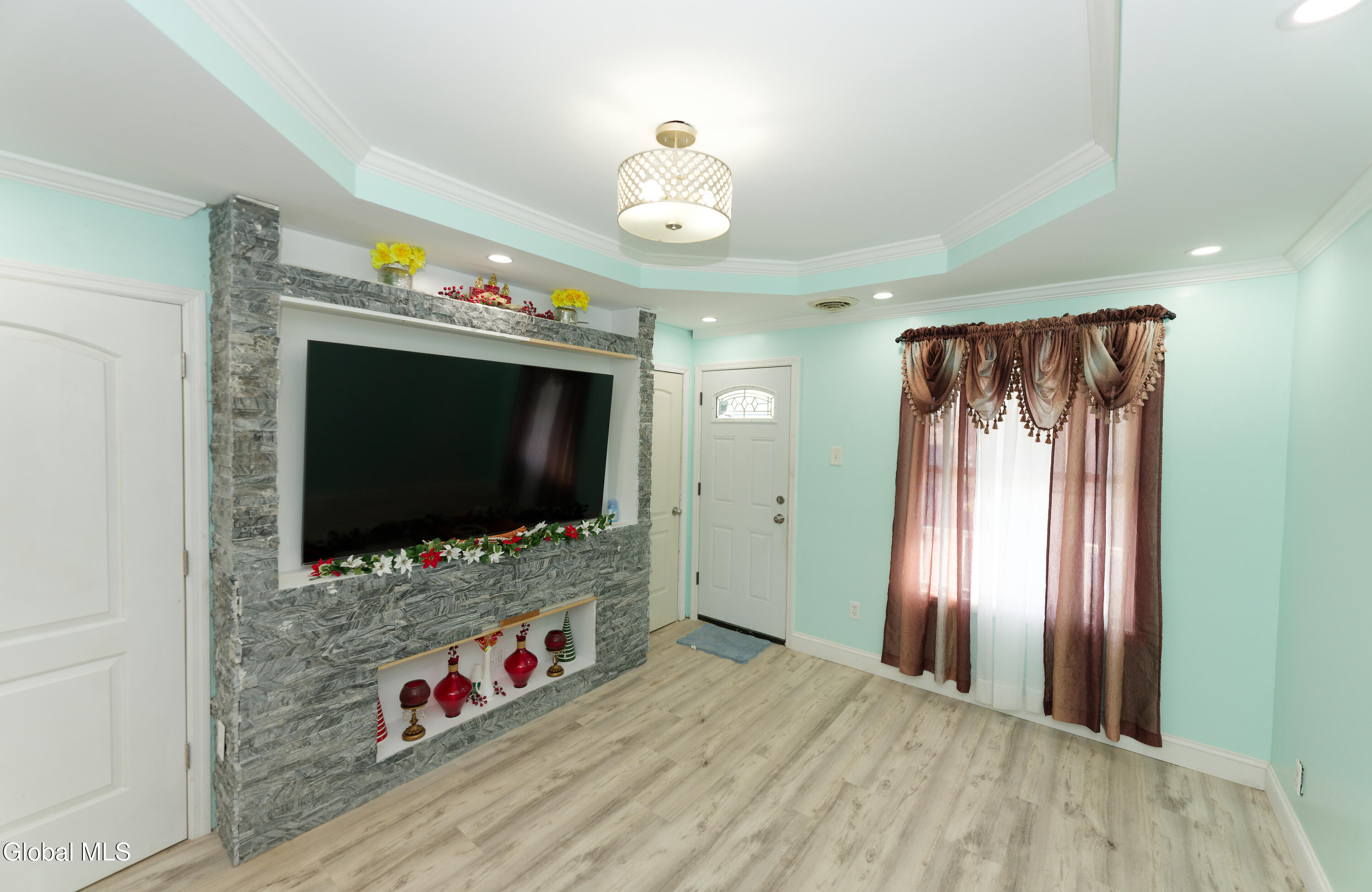 1336 Santa Fe Street Schenectady NY 12303