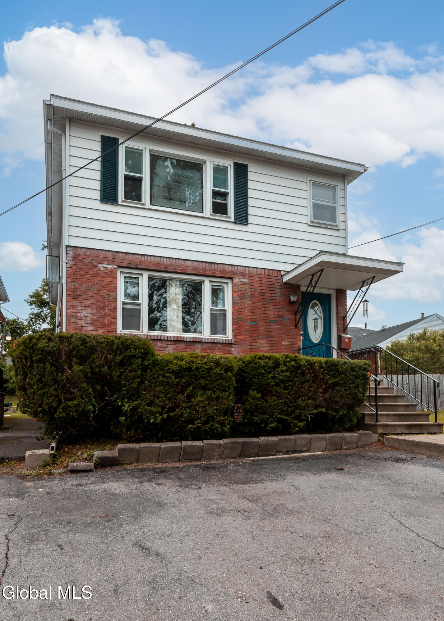 51 Pleasantview Avenue Albany NY 12203