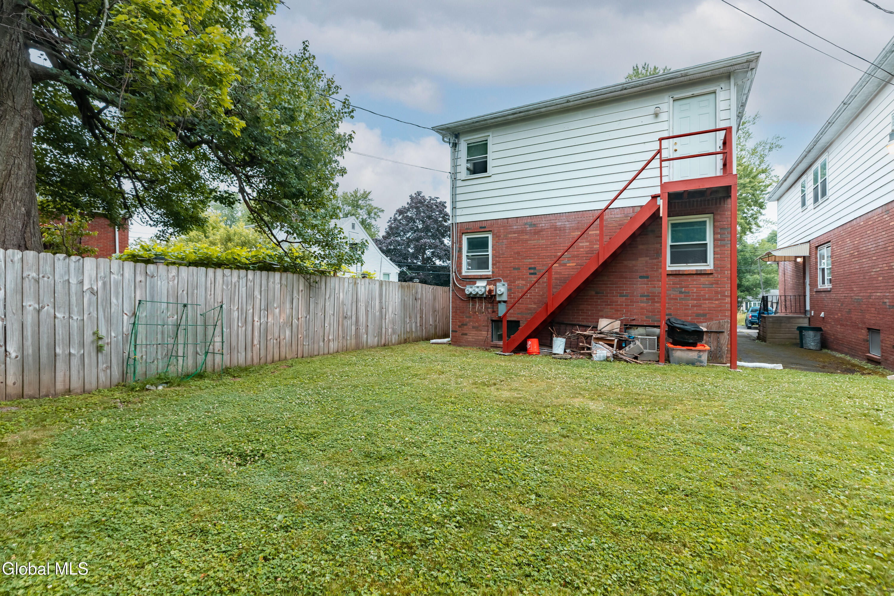 51 Pleasantview Avenue Albany NY 12203