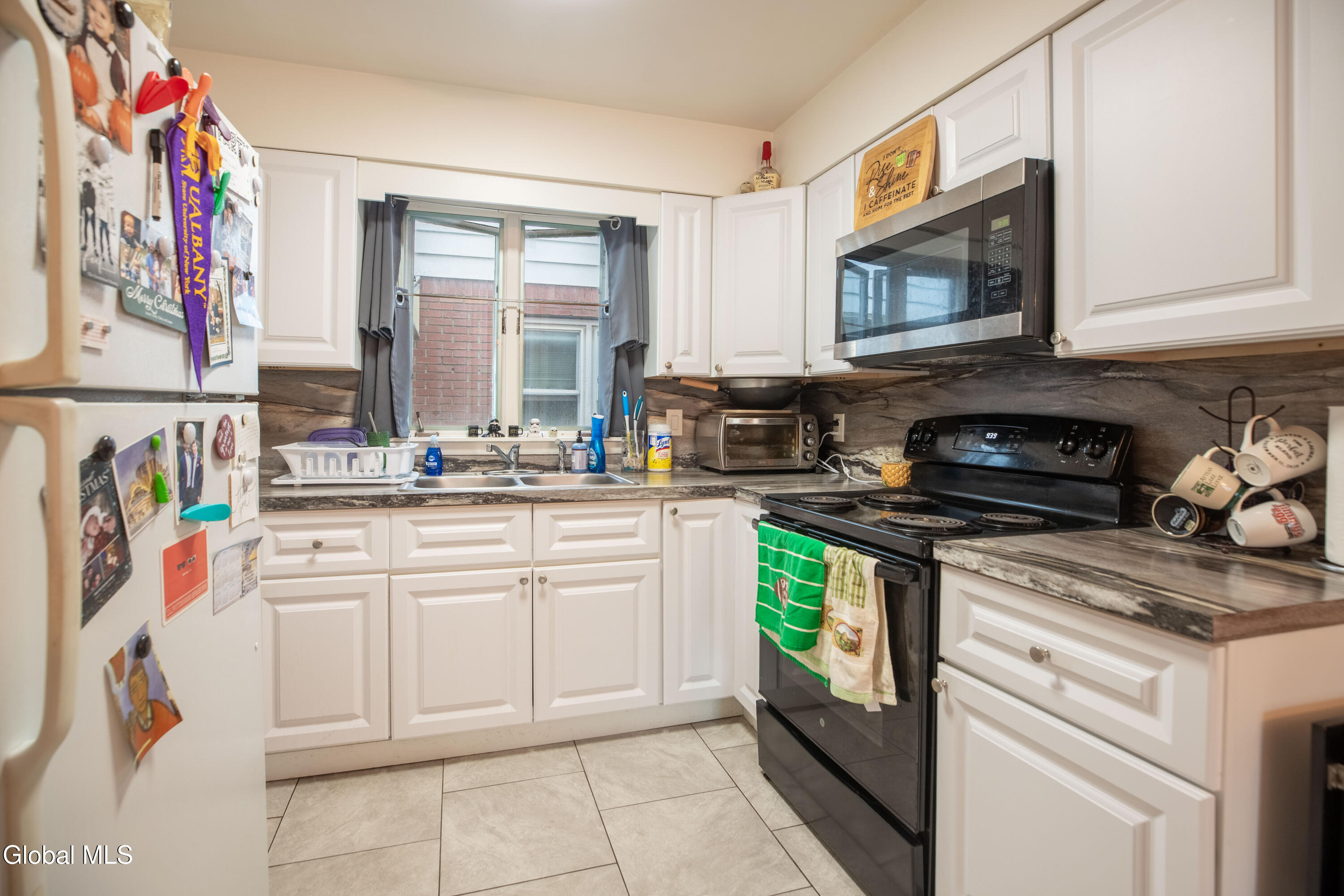 51 Pleasantview Avenue Albany NY 12203
