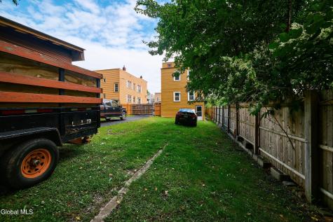 4 Wilkins Avenue Albany NY 12206
