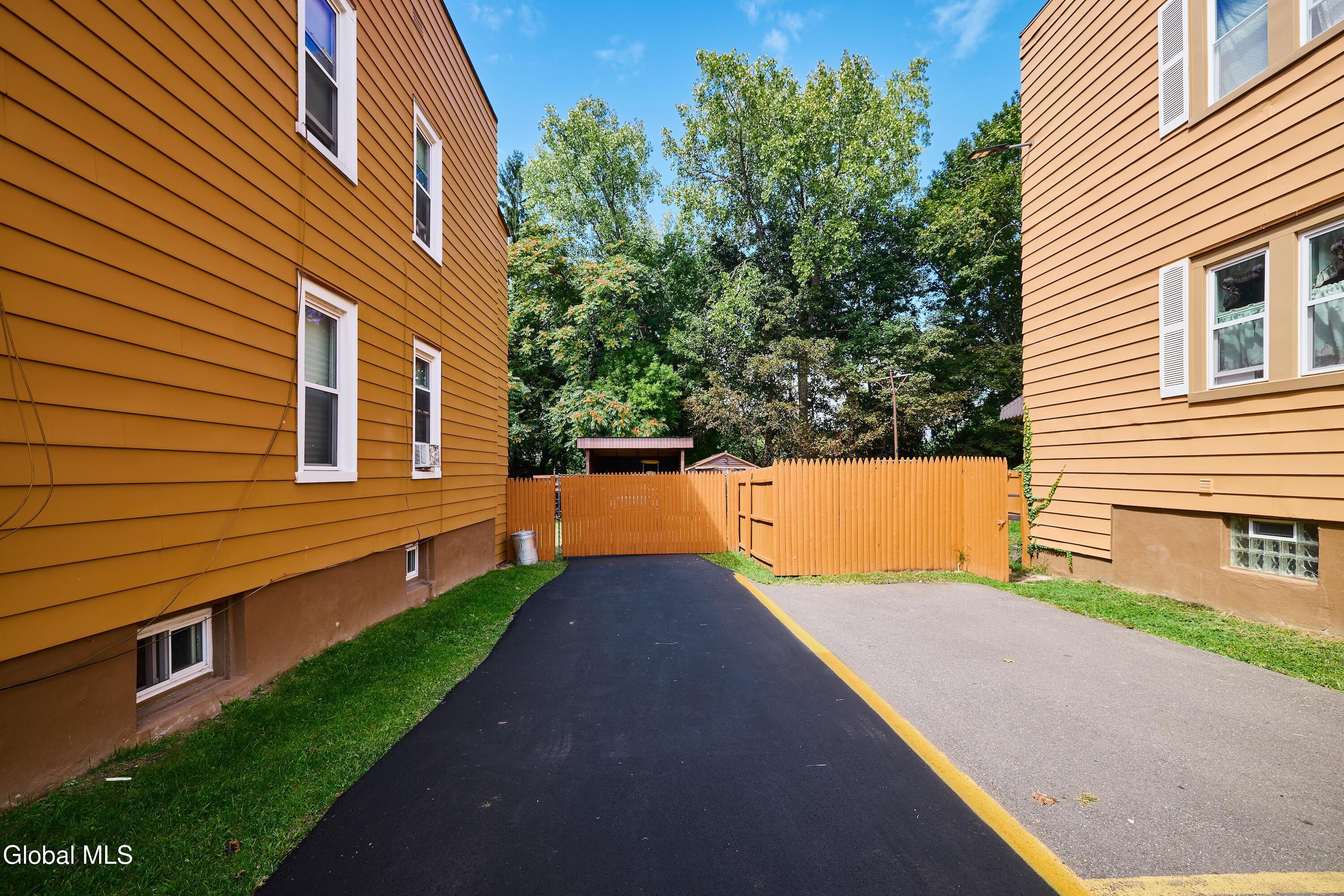 4 Wilkins Avenue Albany NY 12206