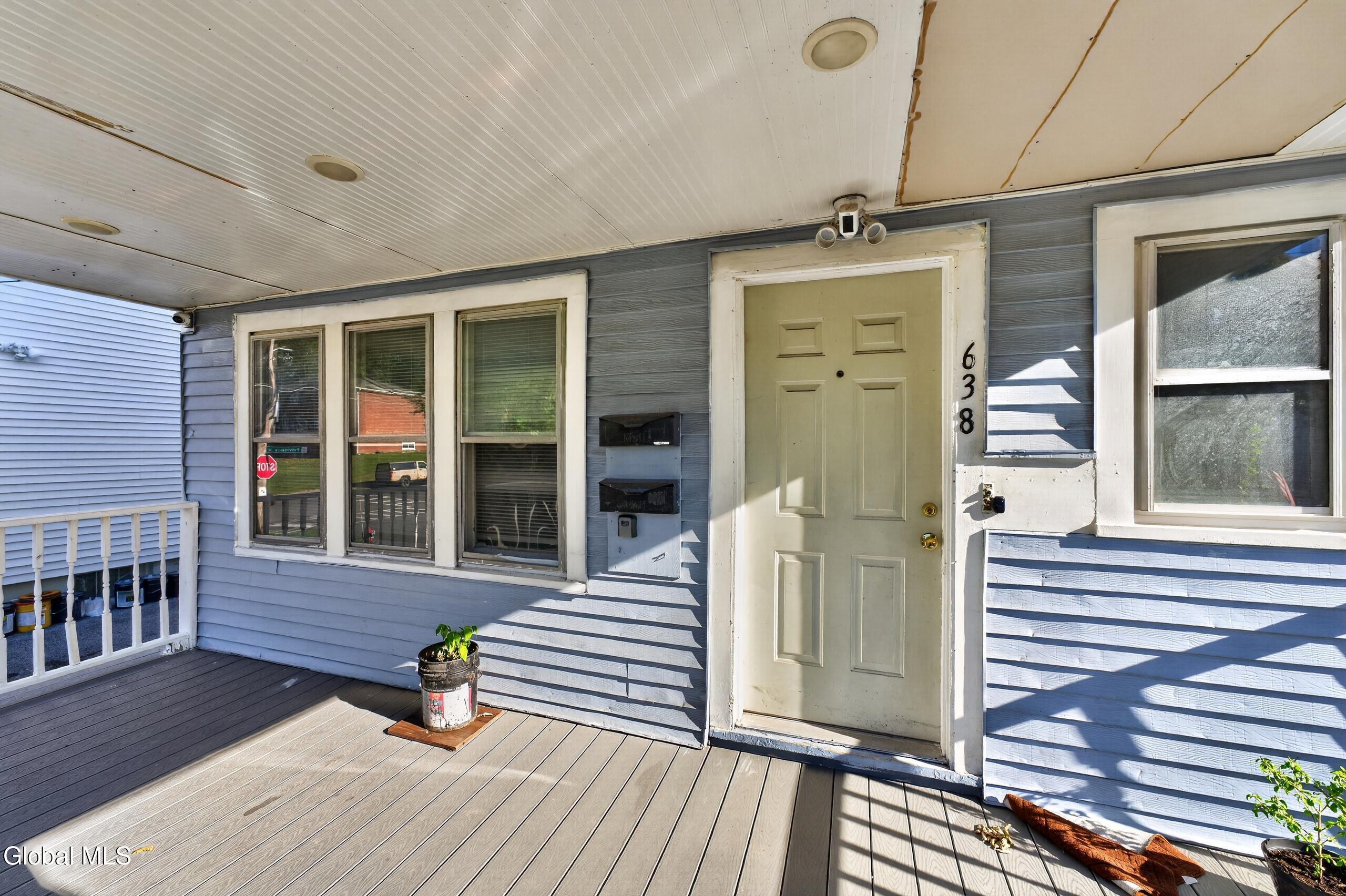 638 Providence Street Albany NY 12208