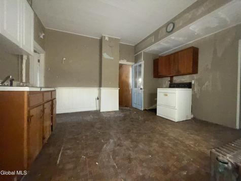 40 8th Street Waterford NY 12188
