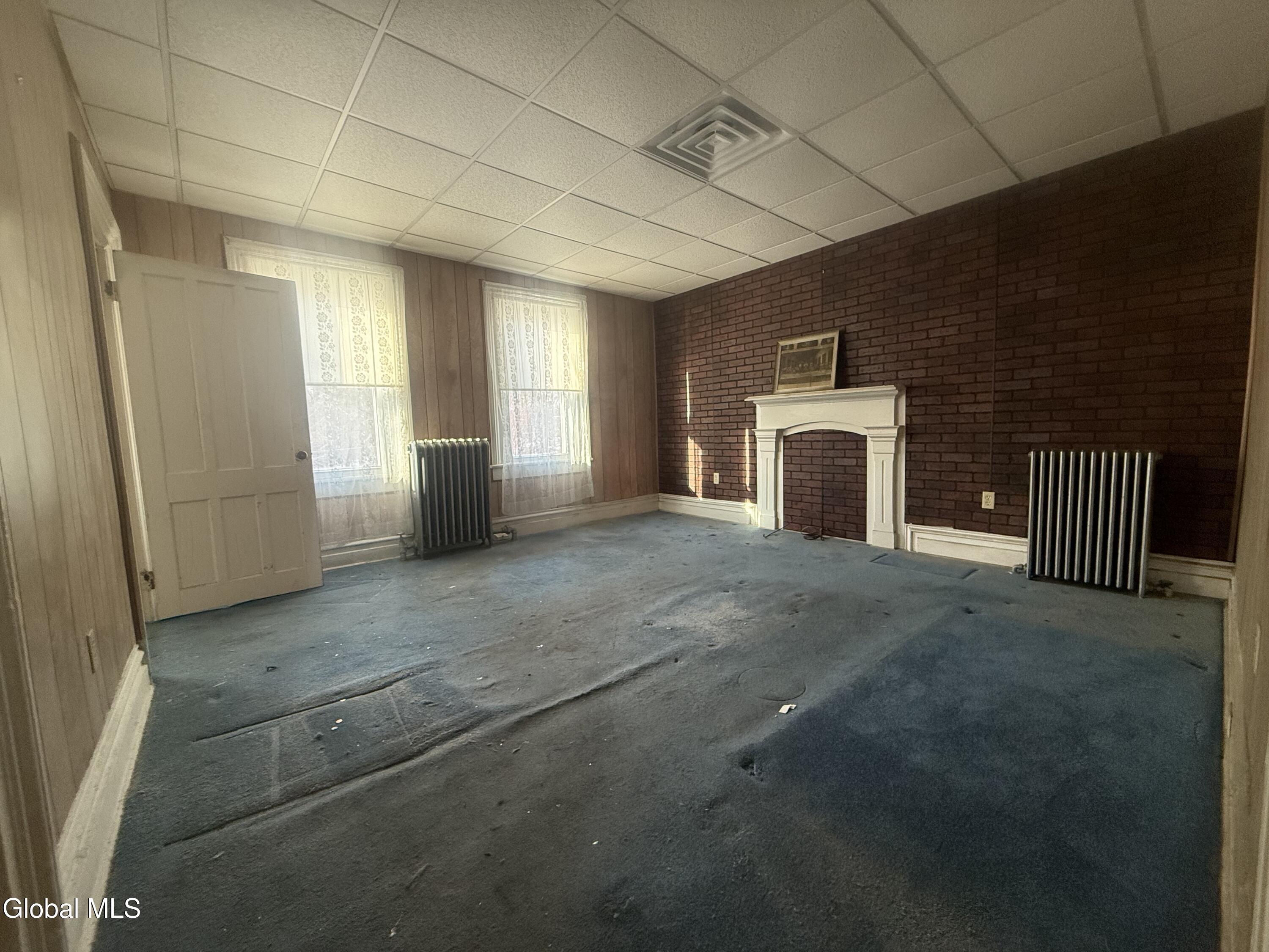 40 8th Street Waterford NY 12188