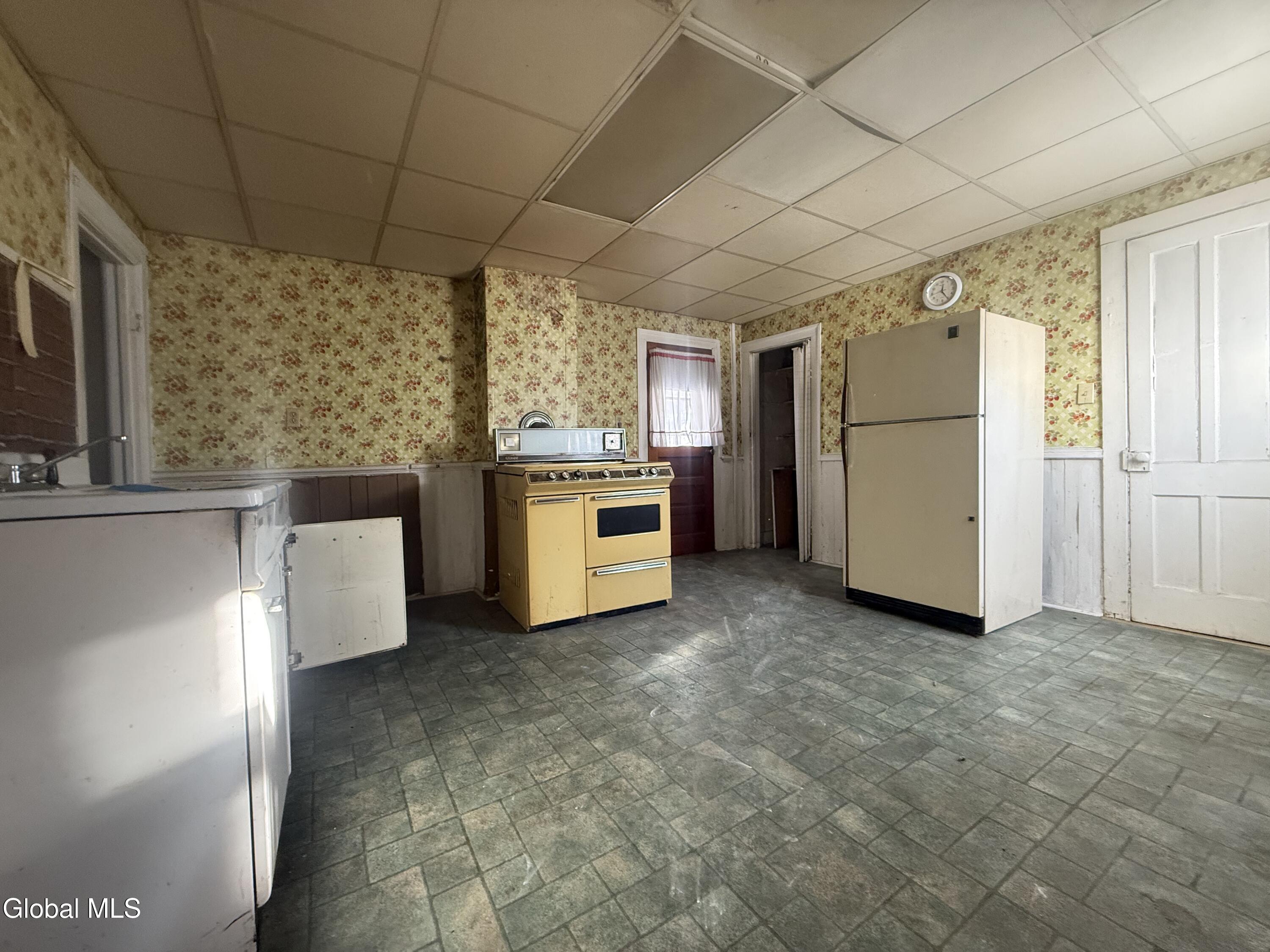40 8th Street Waterford NY 12188