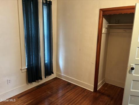 987 Main Avenue Schenectady NY 12303