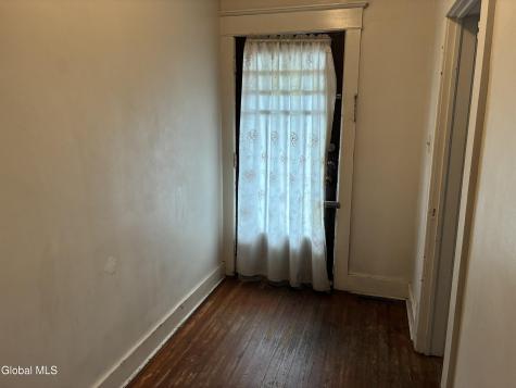 987 Main Avenue Schenectady NY 12303