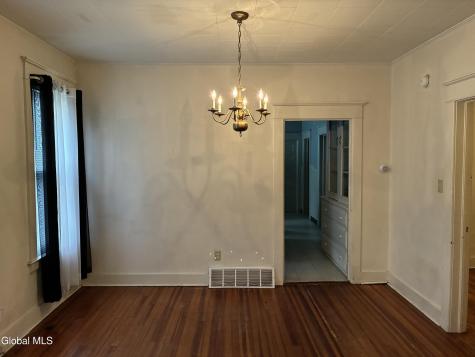 987 Main Avenue Schenectady NY 12303