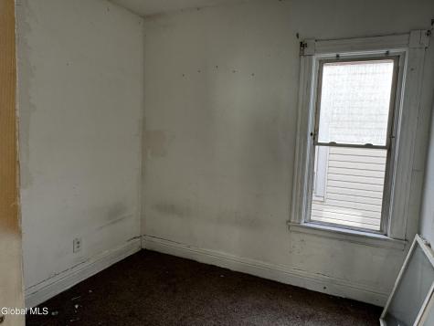 533 Mumford Street Schenectady NY 12307