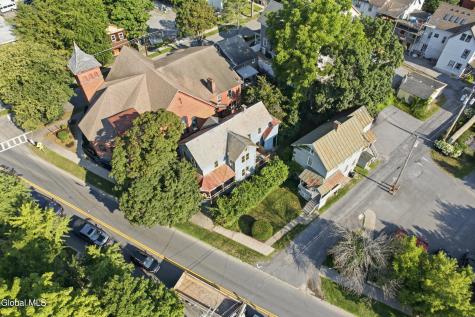 17 Van Dam Street Saratoga Springs NY 12866