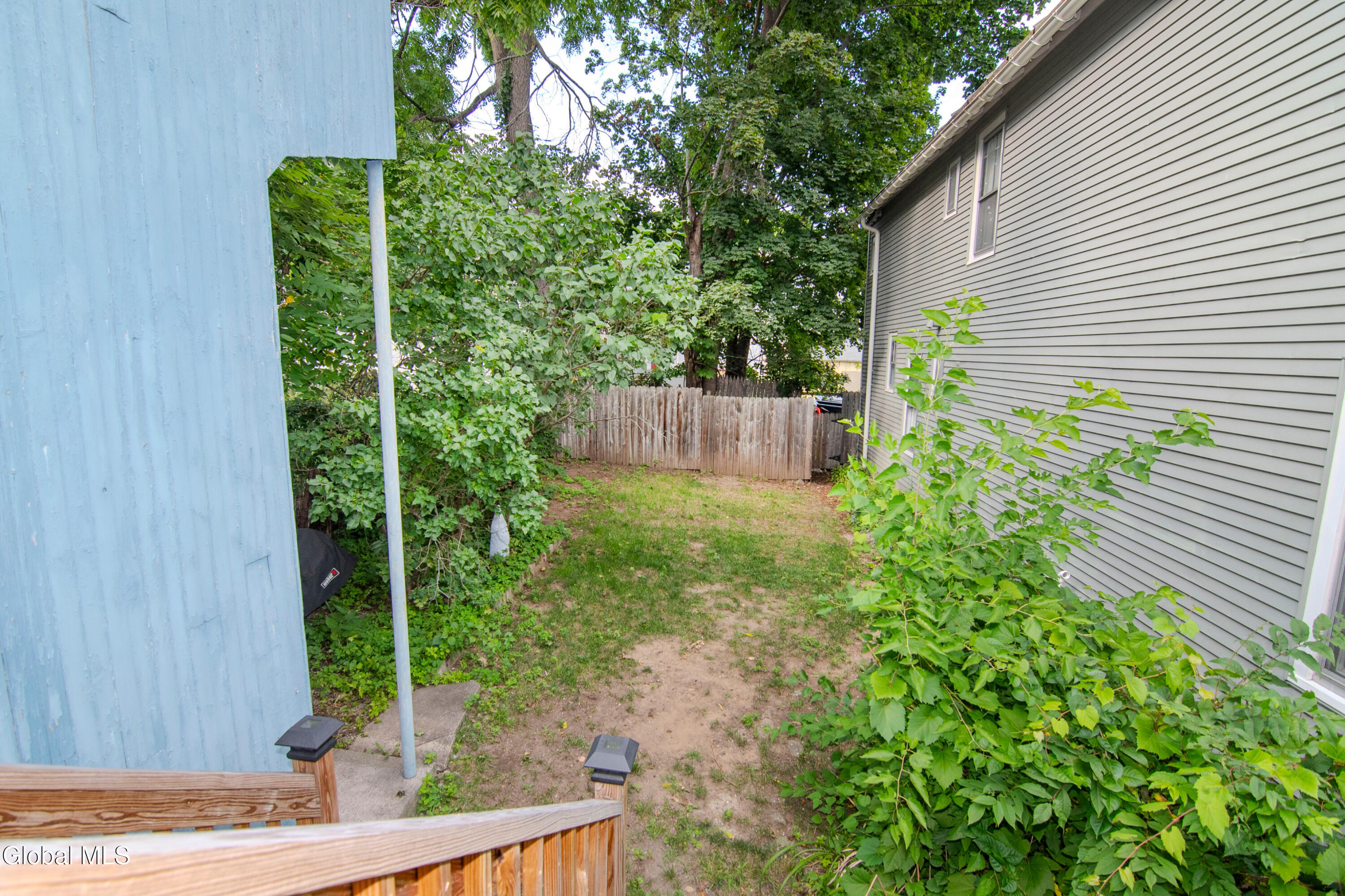 17 Van Dam Street Saratoga Springs NY 12866