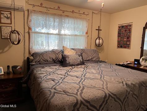 28 Sonoma Point Road Chestertown NY 12817