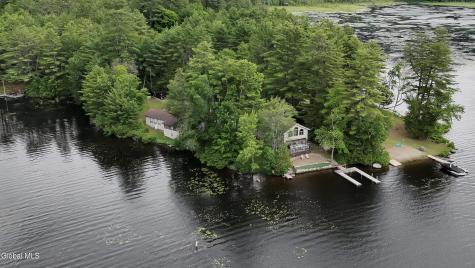 28 Sonoma Point Road Chestertown NY 12817