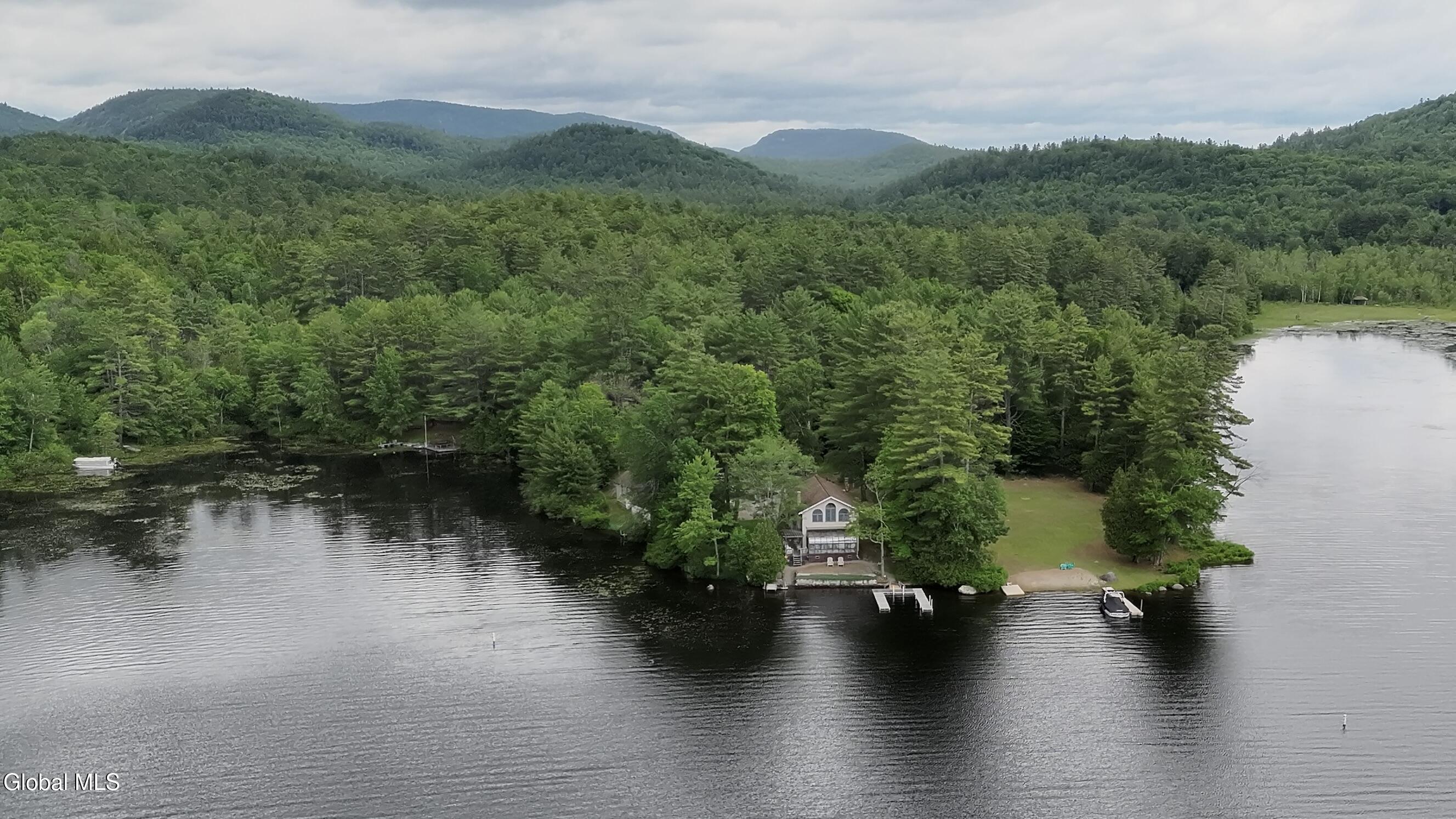 28 Sonoma Point Road Chestertown NY 12817