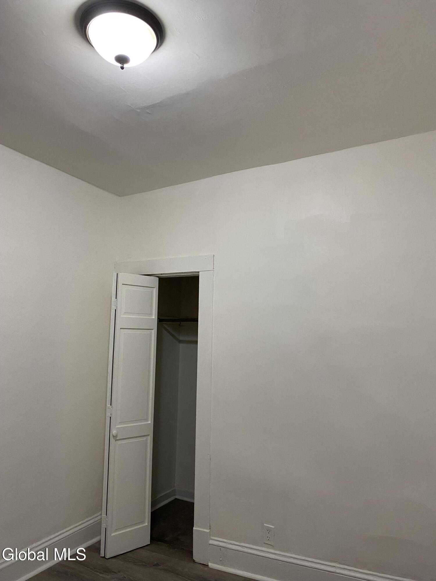 282 Yates Street Albany NY 12208