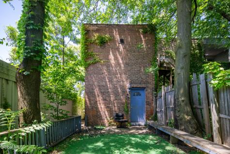 140 Grand Street Albany NY 12202