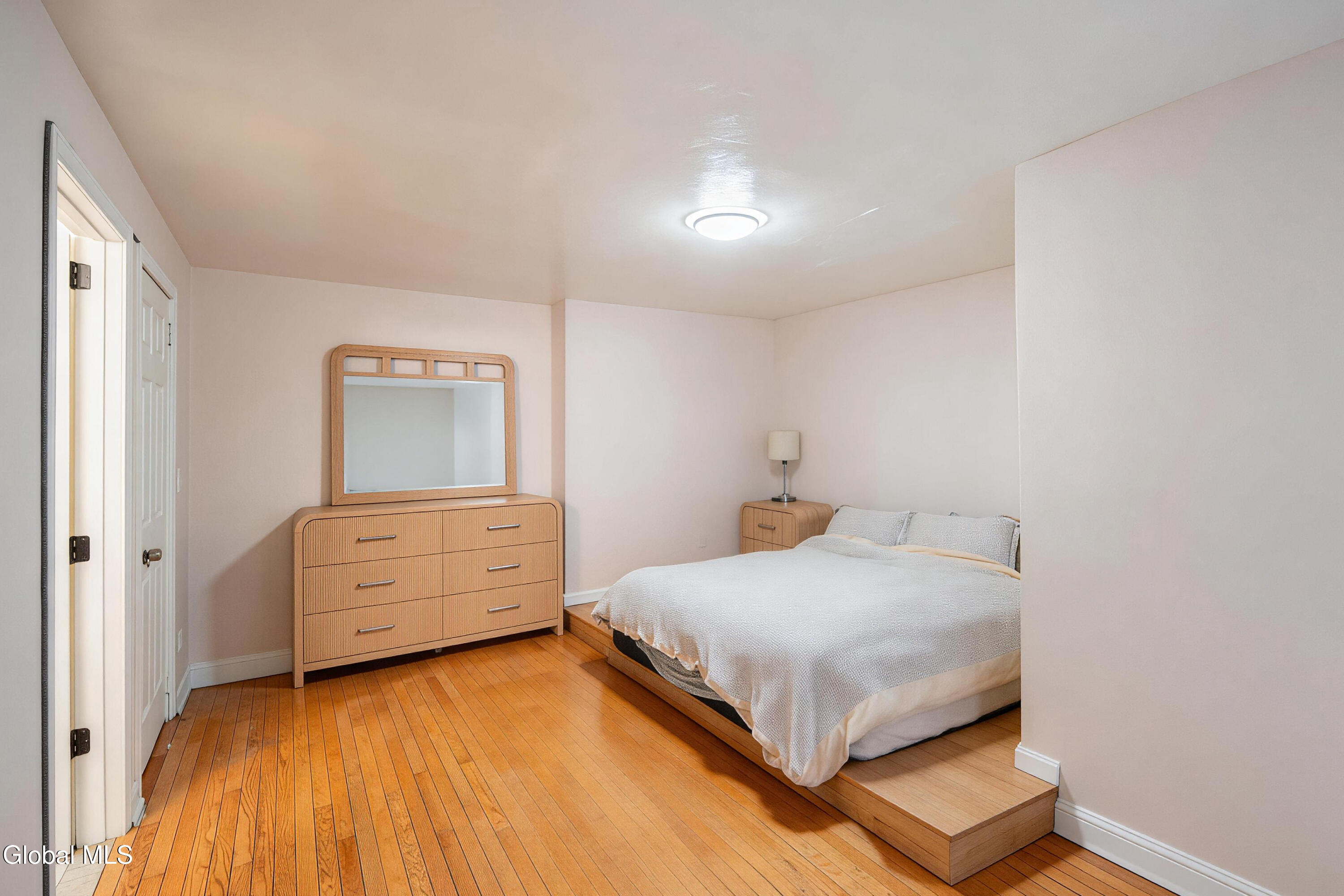 140 Grand Street Albany NY 12202