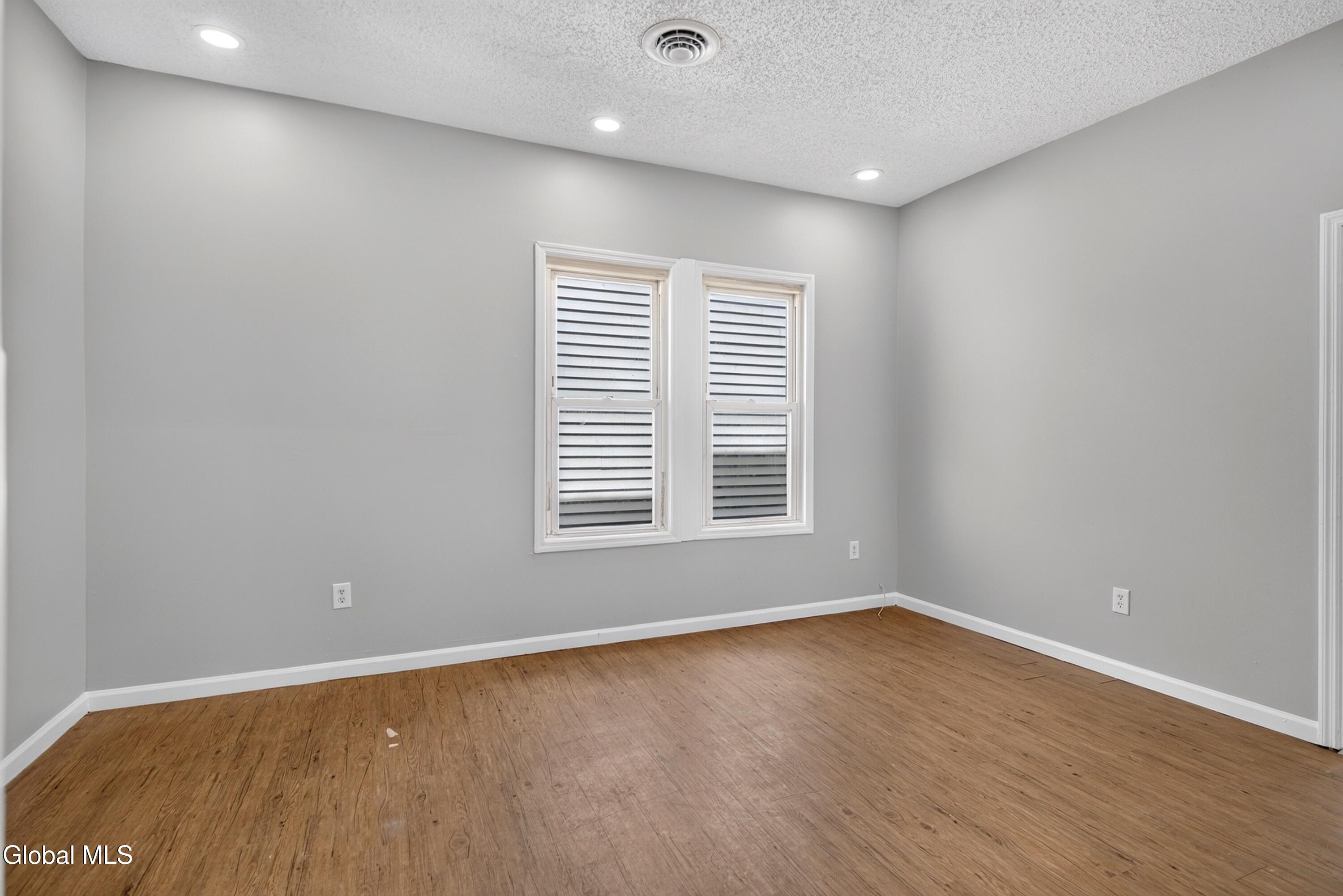22 N Manning Boulevard Albany NY 12206