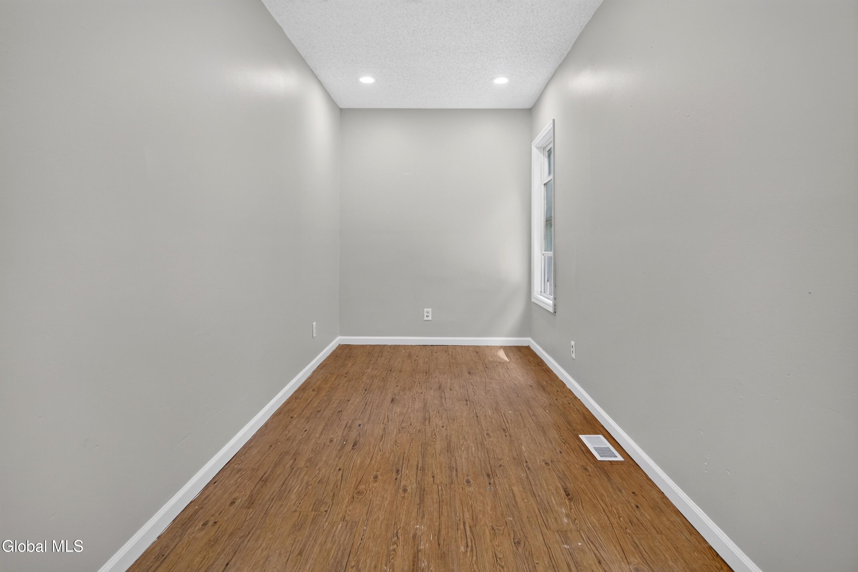 22 N Manning Boulevard Albany NY 12206