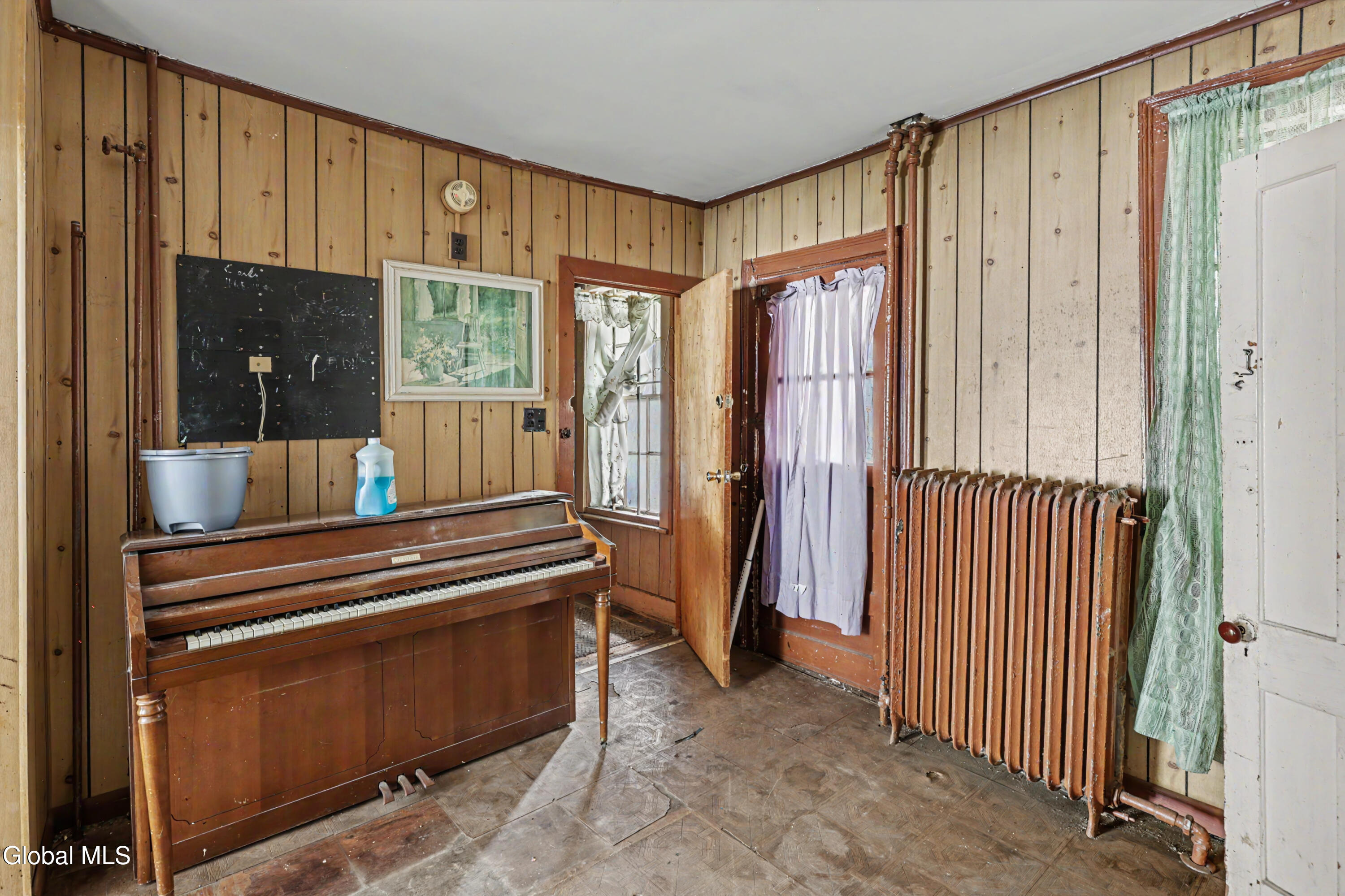 188 Clinton Avenue Albany NY 12210
