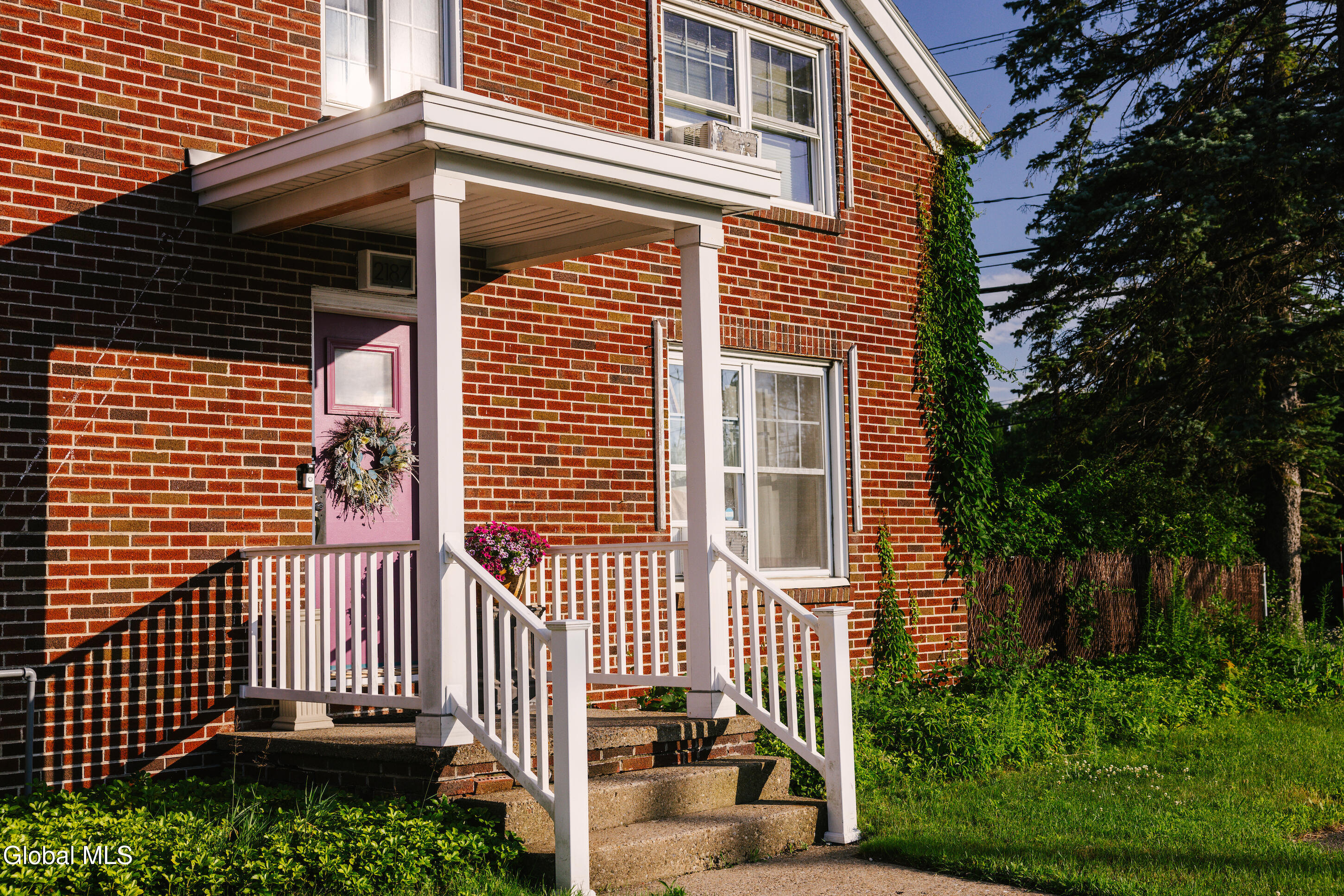 2187 Central Avenue Schenectady NY 12304