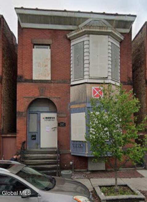 297 2nd Street Troy NY 12180