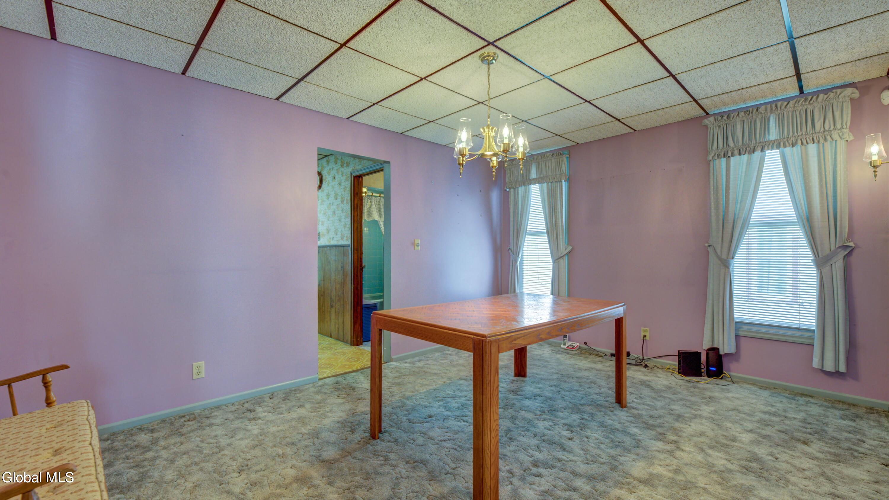 43 Glen Avenue Amsterdam NY 12010
