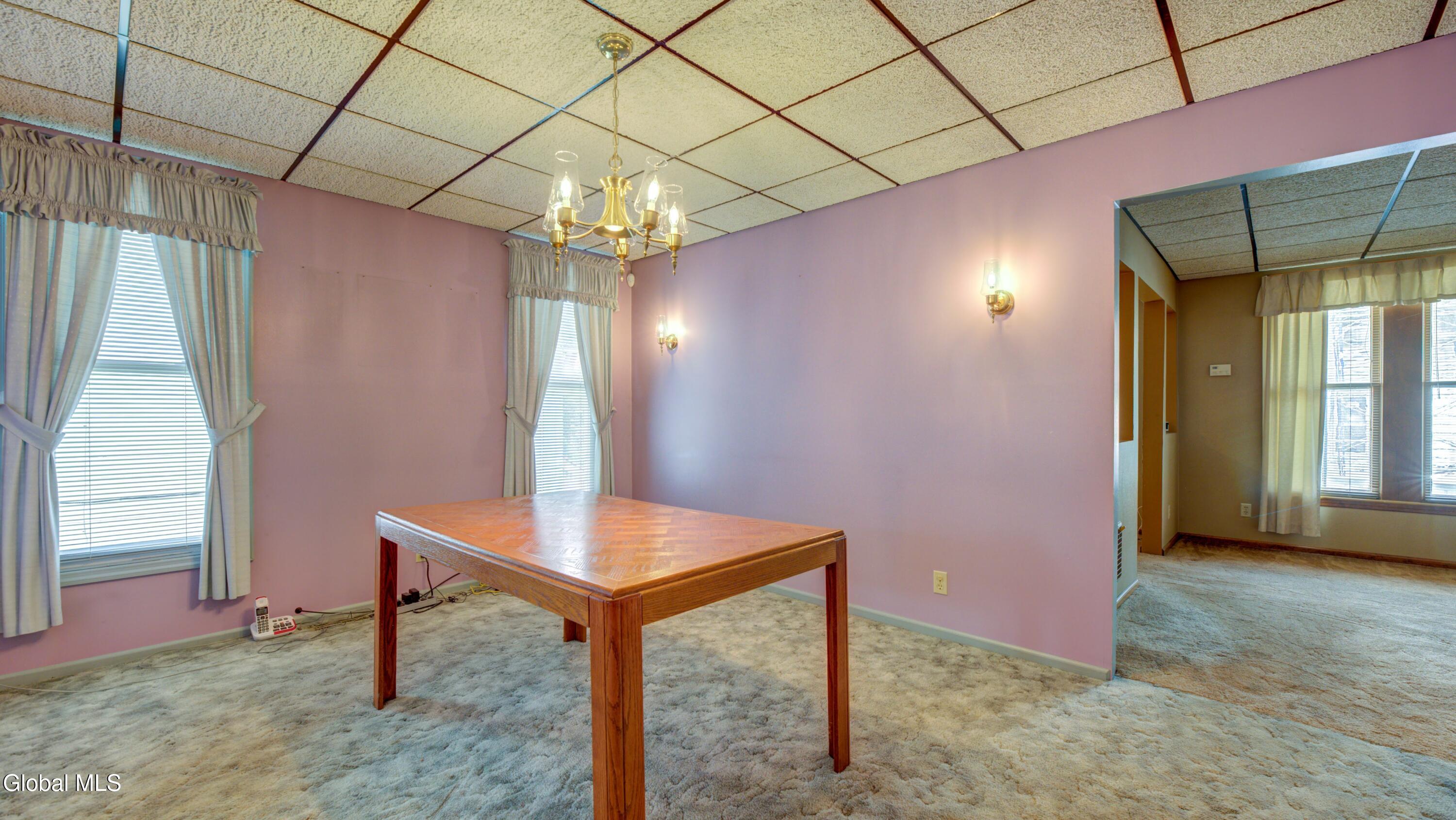 43 Glen Avenue Amsterdam NY 12010