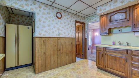 43 Glen Avenue Amsterdam NY 12010