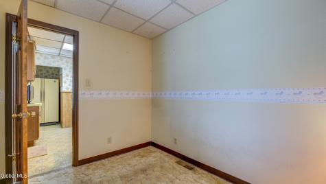 43 Glen Avenue Amsterdam NY 12010