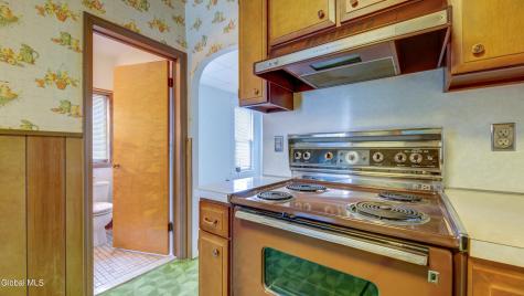 43 Glen Avenue Amsterdam NY 12010