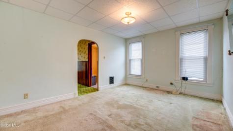 43 Glen Avenue Amsterdam NY 12010