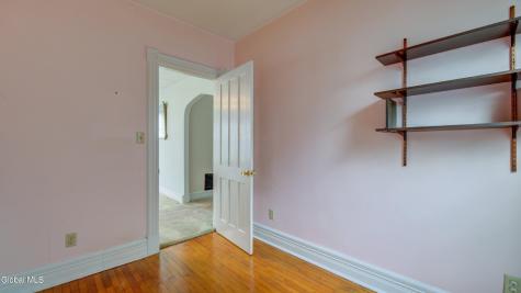 43 Glen Avenue Amsterdam NY 12010