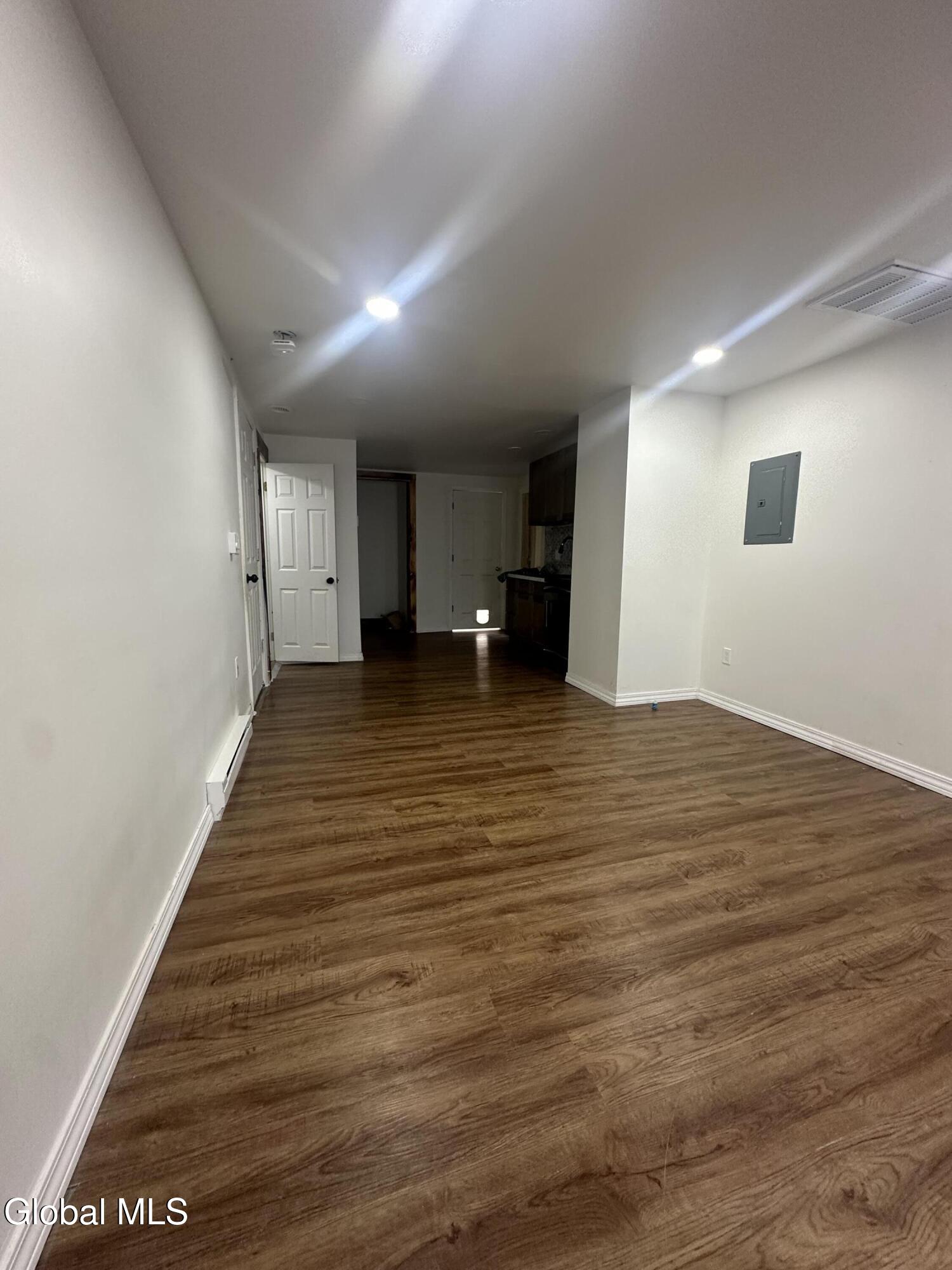 1142 Cutler Street Schenectady NY 12303