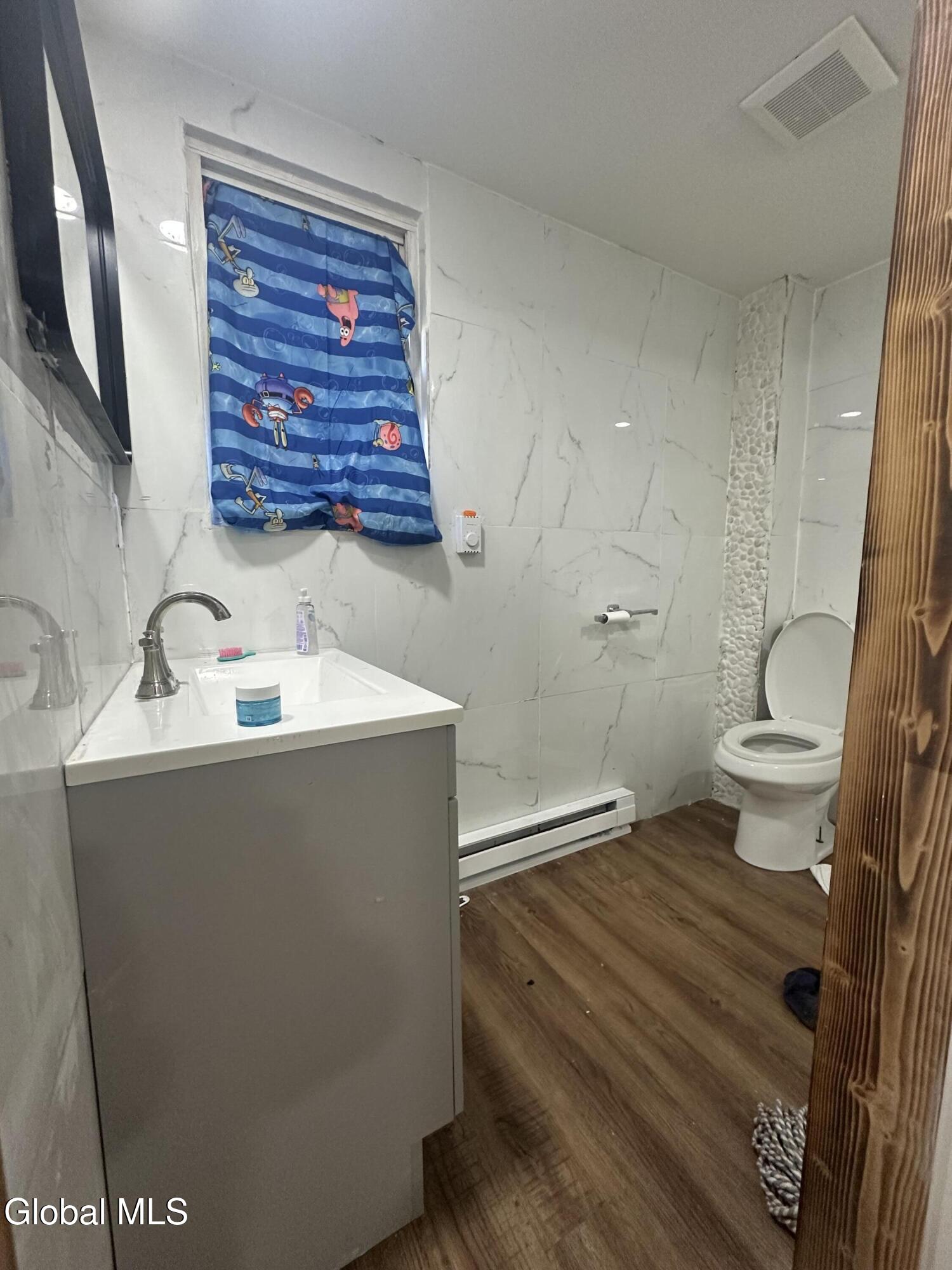 1142 Cutler Street Schenectady NY 12303