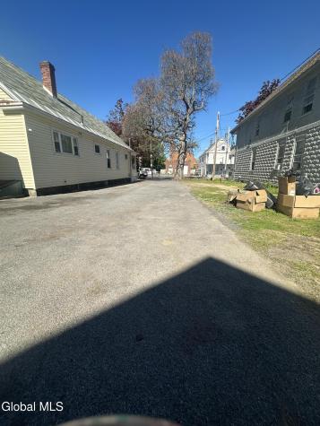 1142 Cutler Street Schenectady NY 12303