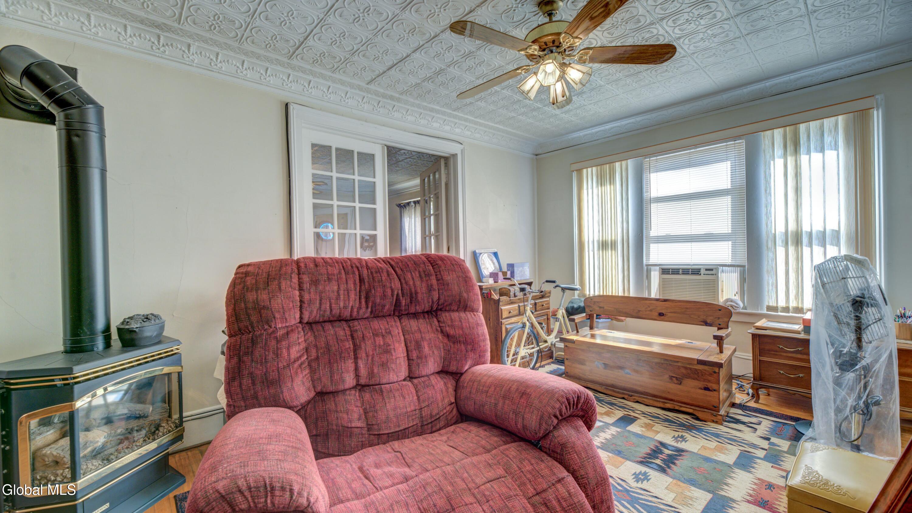 78 Forest Street Gloversville NY 12078
