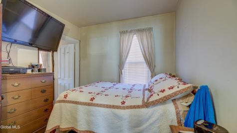 78 Forest Street Gloversville NY 12078