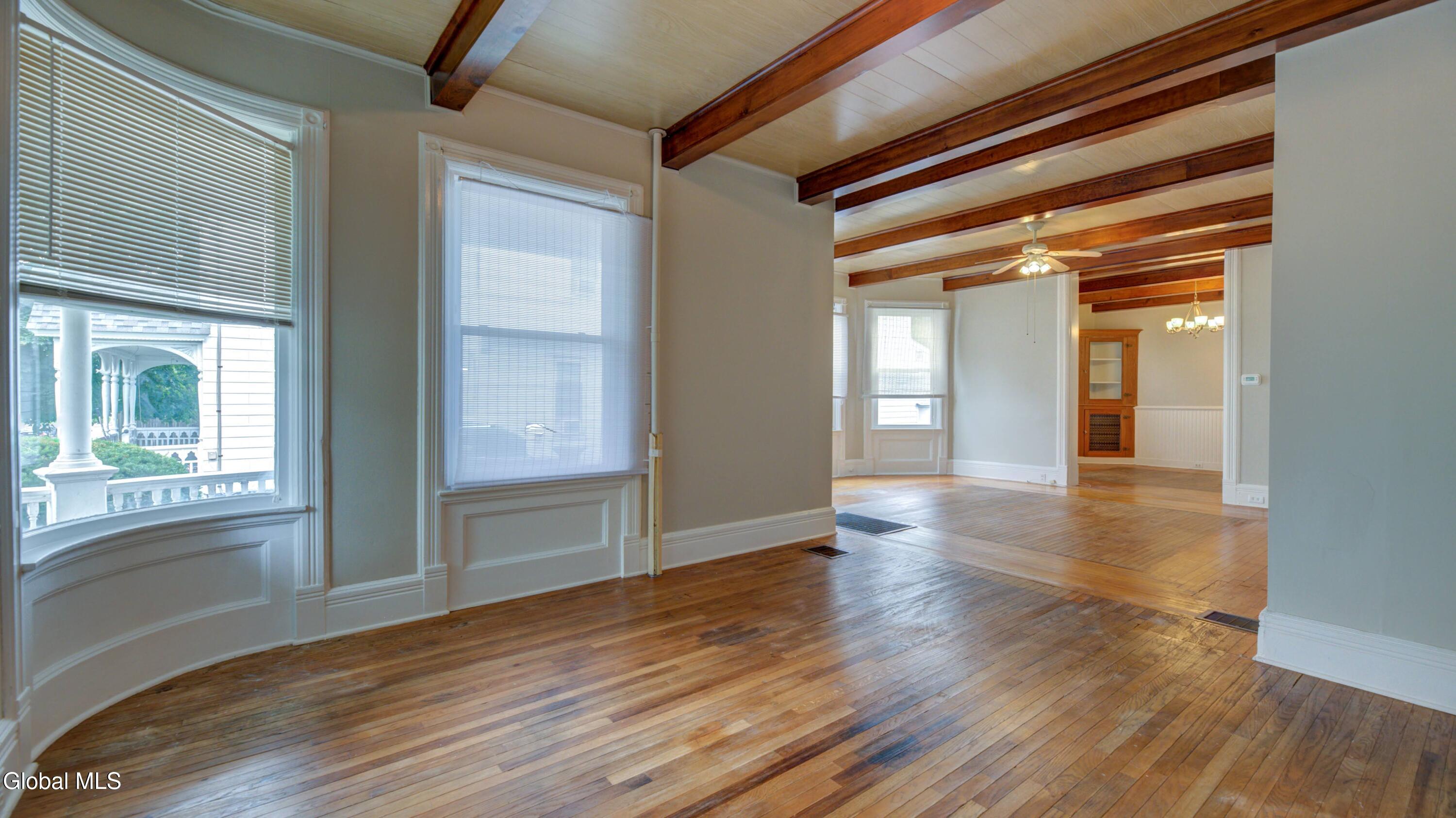 17 2nd Avenue Gloversville NY 12078
